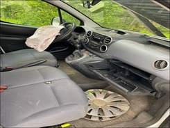 BERLINGO  1.6 HDI FAP - 9 FOURGON 20 L1 BUSINESS  accidentée