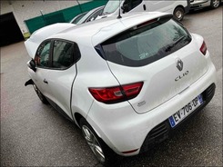 CLIO 1.2 16V 1.2 I 16V 75 LIFE accidentée