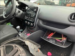 CLIO 1.2 16V 1.2 I 16V 75 LIFE accidentée
