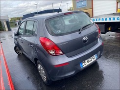 I20  1.2 16V GO  accidentée