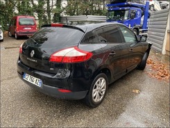 MEGANE  1.5 DCI FAP - 110 DYNAMIQUE  accidentée