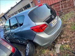 MERIVA  1.7 CDTI FAP COSMO  accidentée
