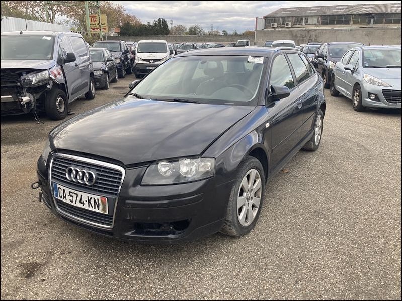 A3  SPORTBACK 2.0 TDI AMBIENTE accidentée