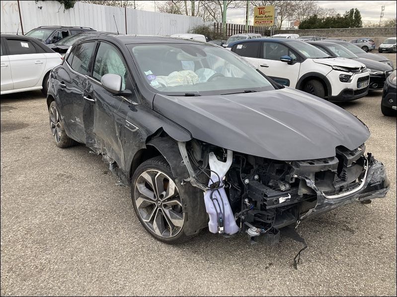 MEGANE  1.2 ENERGY TCE FULL GT LINE 18