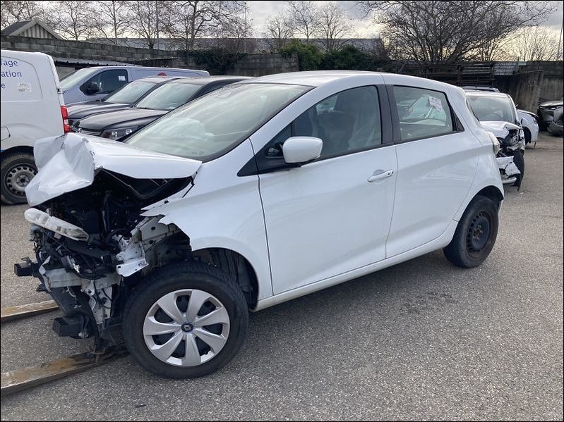 ZOE  ZE 50 R110 BUSINESS accidentée