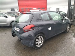 208 1.2 PURETECH  accidentée