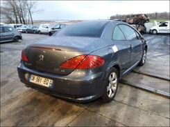 307 CC  accidentée