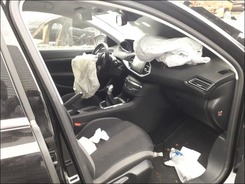308 1.2 PURETECH  accidentée