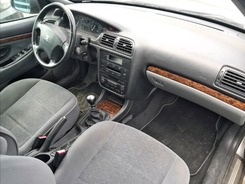 406 HDI  accidentée