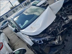 5008 5008 1.2i PureTech 12V S&S - 130 GT Line 5008 II 2017 PHASE 1 12-2016 --> 07-2018 accidentée