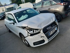 A1 A1 1.4 TDi - 90 Ambiente A1 PHASE 2 01-2016 --> 04-2017 accidentée