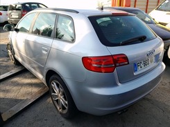 A3 A3 SportBack 1.8 TFSI - BV S-tronic Ambi A3 SPORTBACK 2004 PHASE 2 04-2008 --> 12-2009 accidentée