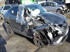 ARKANA 1.3 TCE 140 RS LINE BVA  accidentée