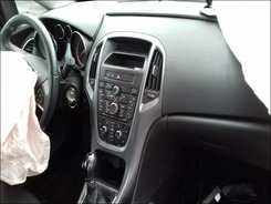 ASTRA Astra 1.4i Turbo - 120 S&S Edition ASTRA J PHASE 2 12-2012 --> 01-2015 accidentée