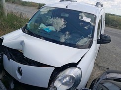 KANGOO Kangoo 1.5 dCi - 85 Expression KANGOO II PHASE 1 12-2007 --> 05-2011 accidentée