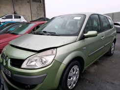 MEGANE SCENIC 2.0 DCI 150  accidentée