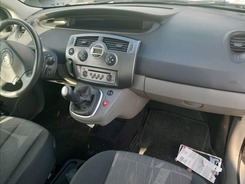 MEGANE SCENIC 1.6 16V  accidentée