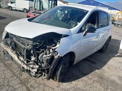 MEGANE SCENIC 1.5 DCI BVA  accidentée