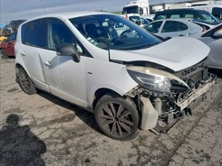 MEGANE SCENIC 1.5 DCI BVA  accidentée