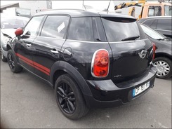 MINI COUNTRYMAN  accidentée