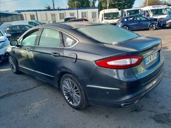 MONDEO HYBRID 187  accidentée