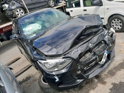 SERIE 1 114 I  accidentée