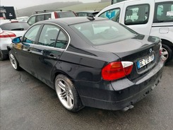 SERIE 3 325 I  accidentée