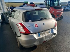 SWIFT Swift 1.2 VVT Avantage SWIFT 2010 PHASE 2 09-2013 --> 04-2017 accidentée
