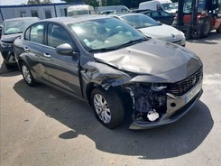 TIPO Tipo 1.3 MultiJet - 95 Easy TIPO 2016 PHASE 1 02-2016 --> 06-2019 accidentée