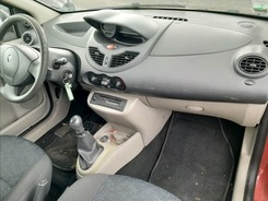 TWINGO Twingo 1.2i 16V LEV - 75 Authentique TWINGO II PHASE 1 01-2010 --> 02-2010 accidentée