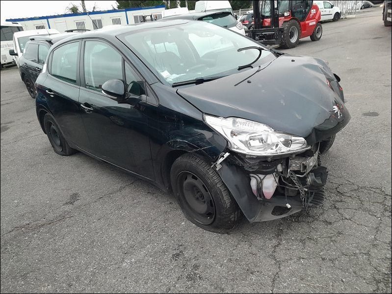 208 1.4 HDI accidentée