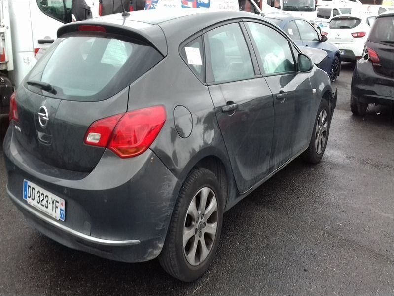 ASTRA Astra 1.4i Turbo - 120 S&S Edition accidentée