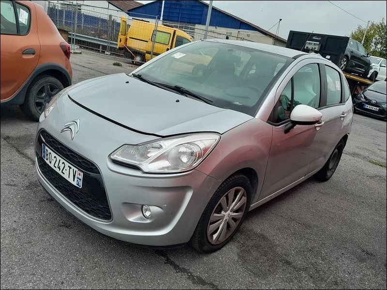 C3 1.1 8V accidentée