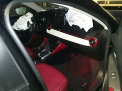 2 Mazda2 1.5 Skyactiv-G - 90 Dynamique MAZDA 2 2015 PHASE 1 01-2015 --> 02-2016 accidentée
