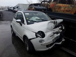 500 Fiat 500 1.2i - 69 Lounge FIAT 500 PHASE 1 01-2008 --> 03-2009 accidentée