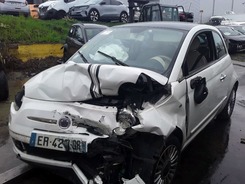 500 Fiat 500 1.2i - 69 Lounge FIAT 500 PHASE 1 01-2008 --> 03-2009 accidentée