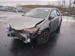AURIS Auris 1.2T 2017 Design AURIS II 2013 PHASE 2 09-2016 --> 05-2019 accidentée