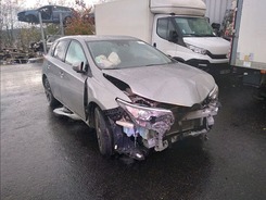 AURIS Auris 1.2T 2017 Design AURIS II 2013 PHASE 2 09-2016 --> 05-2019 accidentée