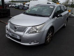 AVENSIS Avensis SW 126 D-4D FAP Executive AVENSIS SW-TOURING SPORT 2009 PHASE 1 12-2008 --> accidentée