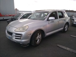 CAYENNE Cayenne 3.6i V6 - 290 - BVA Tiptronic . CAYENNE 2007 TYPE 957  12-2006 --> 05-2010 accidentée