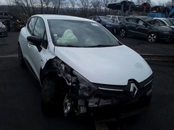 CLIO Clio 0.9 TCe - 90 Limited CLIO IV PHASE 2 12-2016 --> 12-2018 accidentée