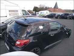 DS3 DS3 1.6 THP 16V - 150 Sport Chic DS3 PHASE 1 09-2009 --> 10-2011 accidentée