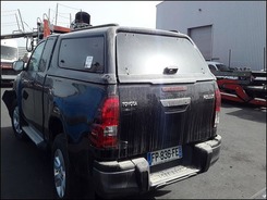HILUX 2.4 D4D  accidentée