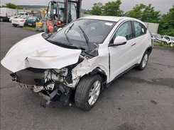 HR-V HR-V 1.5 i-VTEC Executive Navi HR-V 2015 PHASE 1 07-2015 --> 03-2019 accidentée
