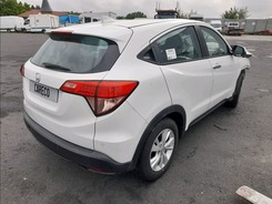 HR-V HR-V 1.5 i-VTEC Executive Navi HR-V 2015 PHASE 1 07-2015 --> 03-2019 accidentée