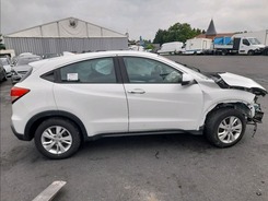 HR-V HR-V 1.5 i-VTEC Executive Navi HR-V 2015 PHASE 1 07-2015 --> 03-2019 accidentée