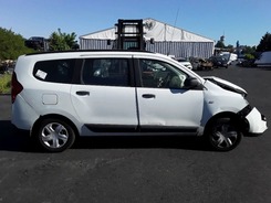 LODGY Lodgy 1.6 SCe 100 - 5pl Silver Line LODGY PHASE 1 02-2016 --> 02-2017 accidentée