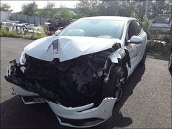 MEGANE Mégane 1.5 Blue dCi - 115 - BV EDC 2020 MEGANE IV PHASE 2 09-2020 --> 08-2021 accidentée