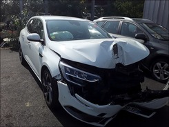 MEGANE Mégane 1.5 Blue dCi - 115 - BV EDC 2020 MEGANE IV PHASE 2 09-2020 --> 08-2021 accidentée