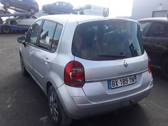 MODUS Modus 1.5 dCi - 90 Euro 5 Night&Day MODUS PHASE 2 03-2011 --> 11-2011 accidentée